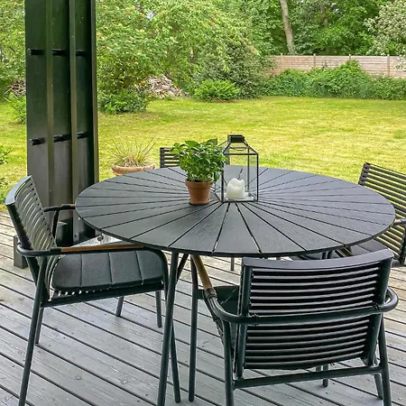 3 Bedroom Awesome In Nykobing Sj * Nykøbing Sjælland